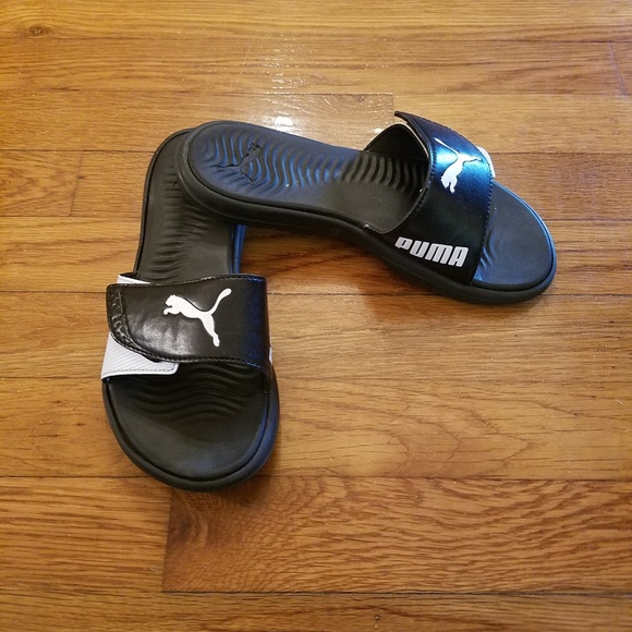 puma slides black size 7